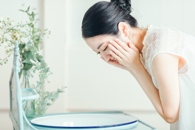 肌荒れに効果的なスキンケア対策の方法