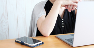 疲れが取れない30代女性へ！原因と食べ物で改善する方法