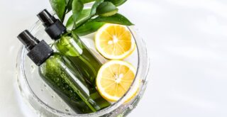 植物由来化粧品でアレルギー？オーガニック信仰に要注意